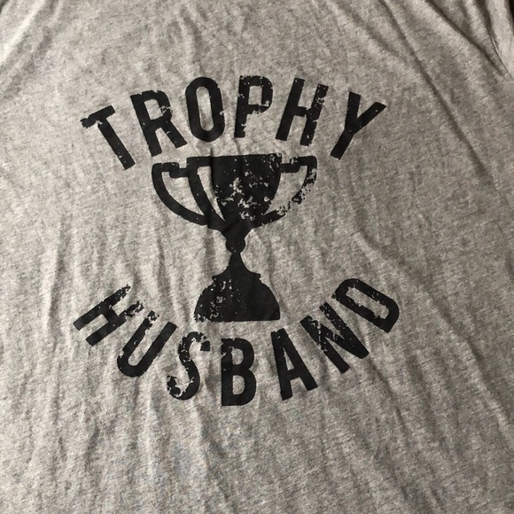 Thread Tank Other - NWOT- Thread Tank Graphic Short Sleeved Tee